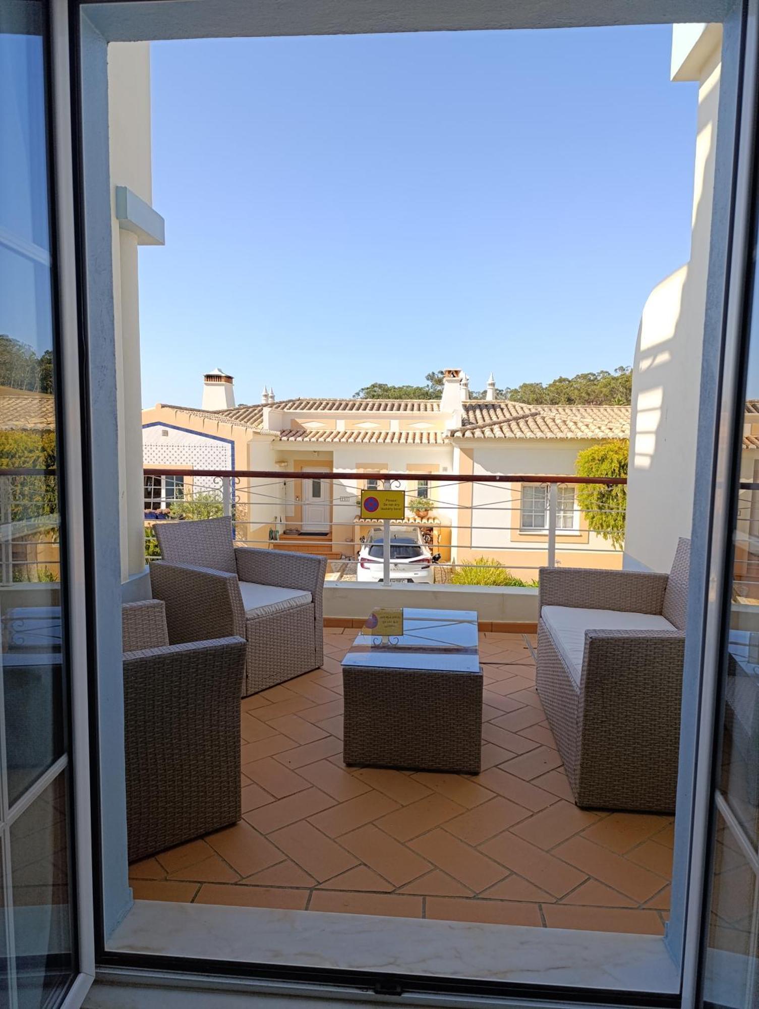 Komfortables Town House In Traumhafter Lage Budens Exteriér fotografie